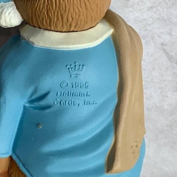 Hallmark Keep sake Ornament Vintage 1995 Waiting Up For Santa with box memories - Picture 5 of 10